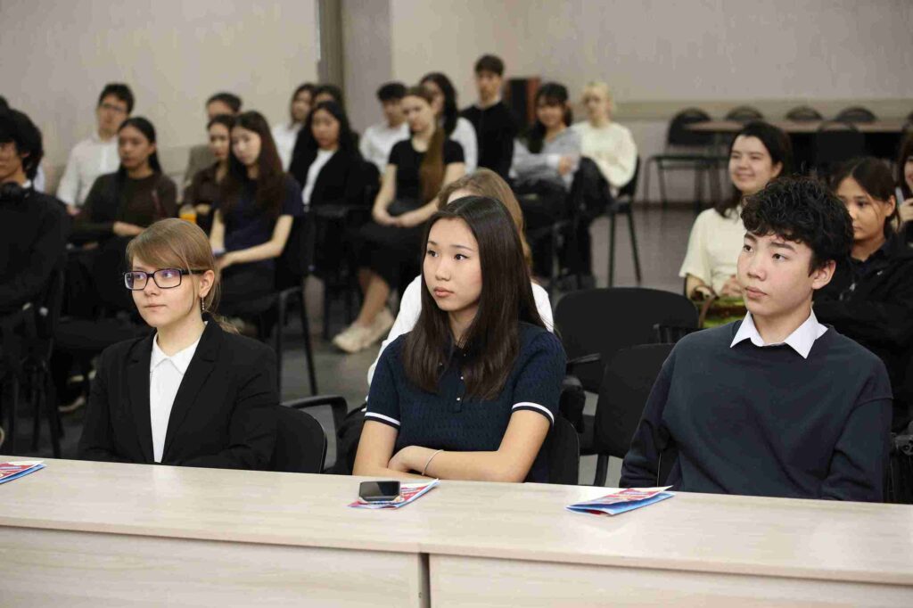 «Striving for Excellence»: В КАСУ прошла масштабная региональная олимпиада по английскому языку 19