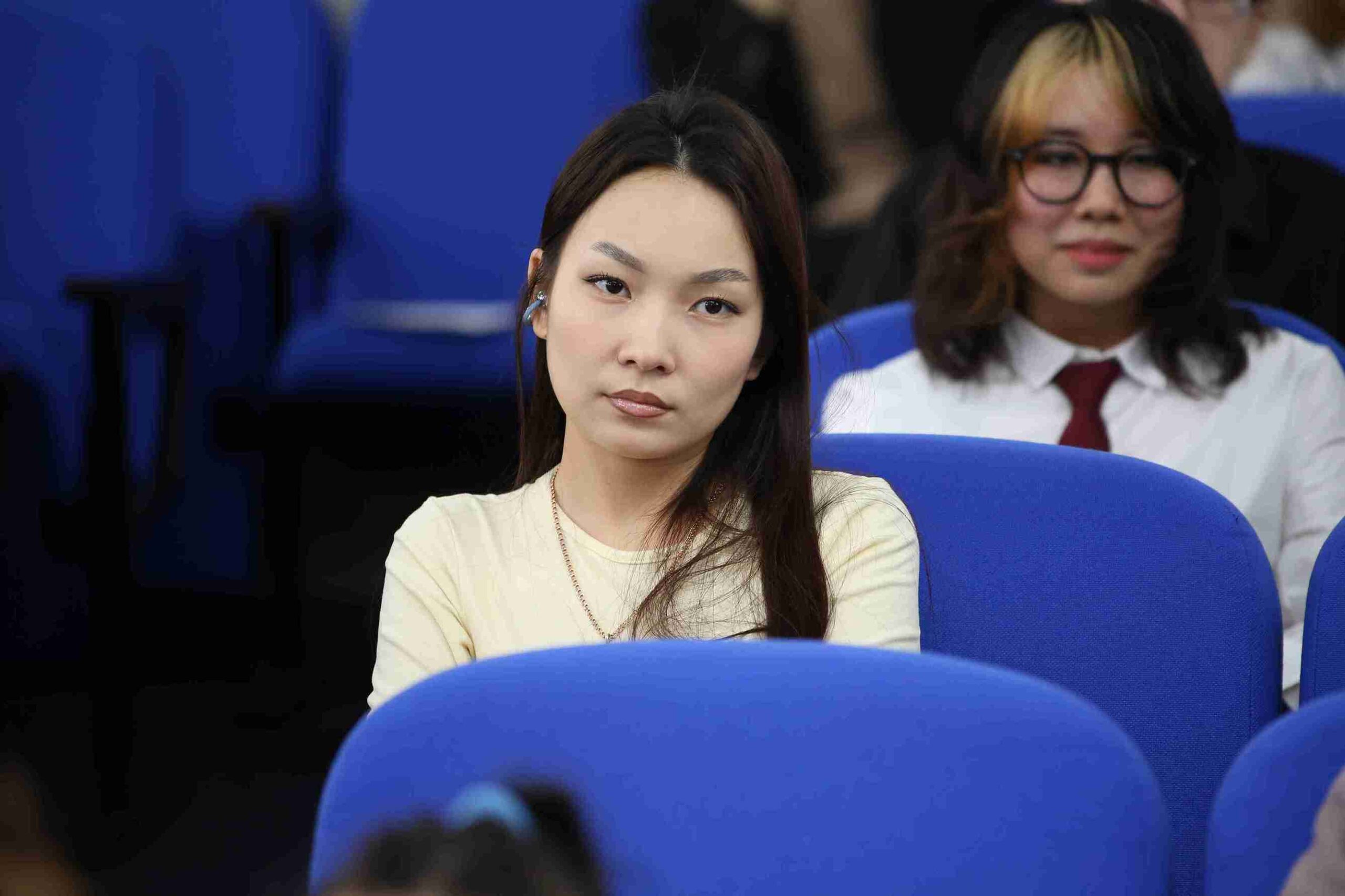 «Striving for Excellence»: В КАСУ прошла масштабная региональная олимпиада по английскому языку 29