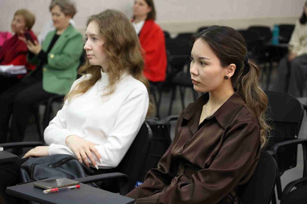 «Striving for Excellence»: В КАСУ прошла масштабная региональная олимпиада по английскому языку 6