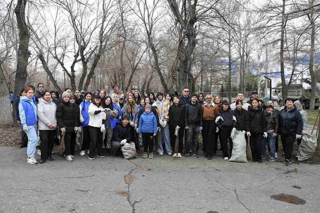Студенты КАСУ присоединились к республиканской экологической акции «Таза Қазақстан»! 4