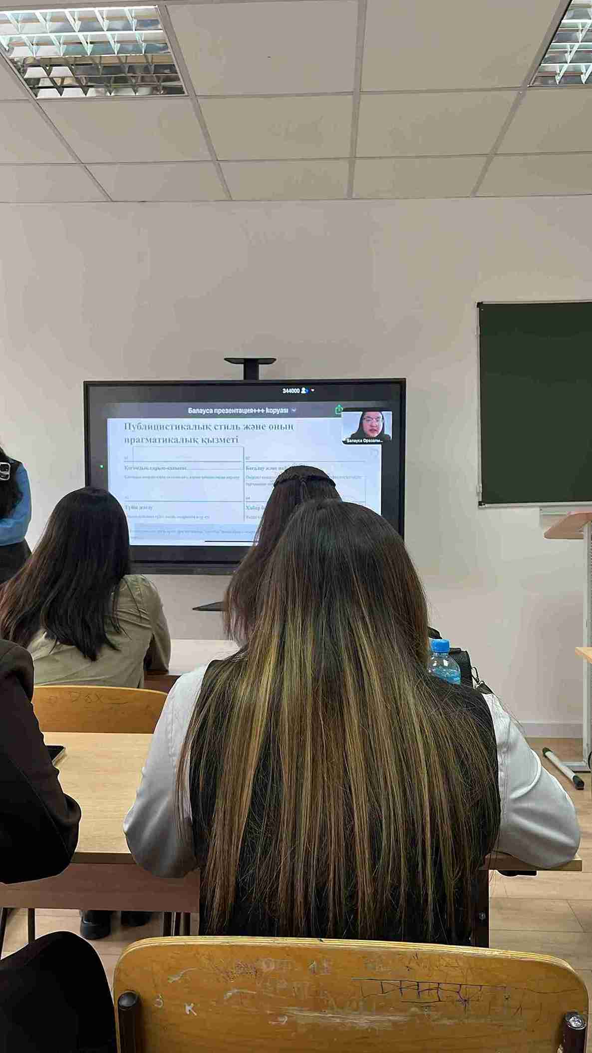 Студенты КАСУ заняли призовые места на международной конференции в Астане 5