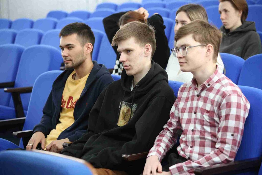 Темная сторона ИИ: риски и мошенничество 1