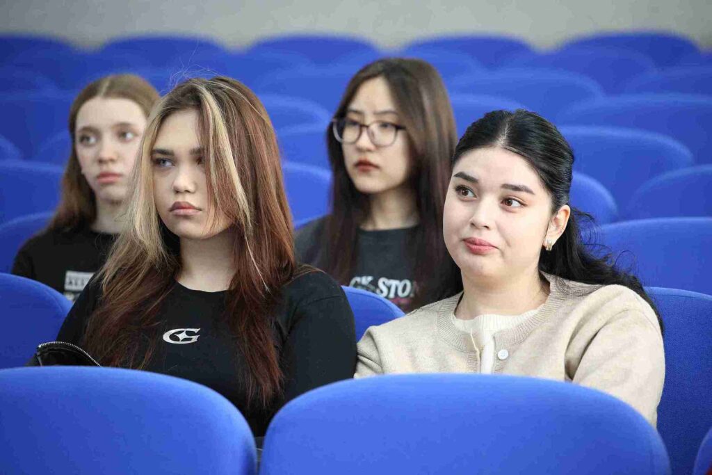 Темная сторона ИИ: риски и мошенничество 11