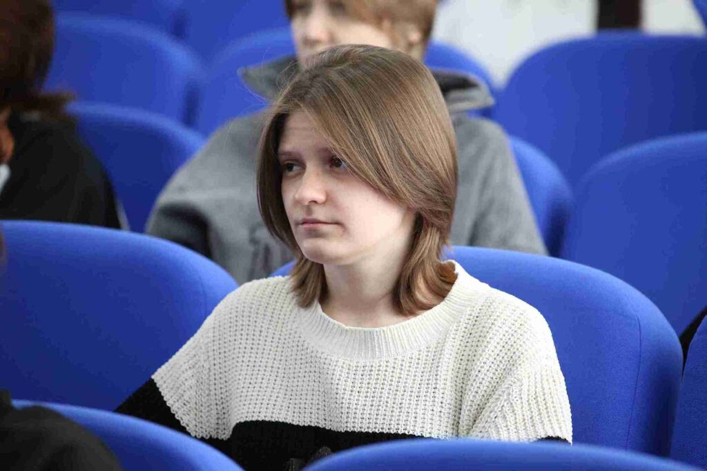 Темная сторона ИИ: риски и мошенничество 4