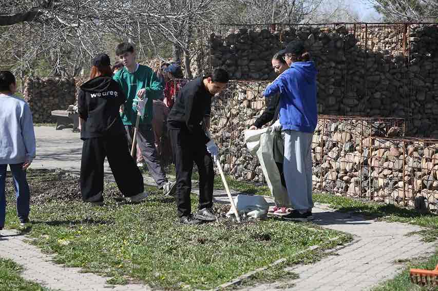 Участие в республиканской акции «Таза Қазақстан» 1