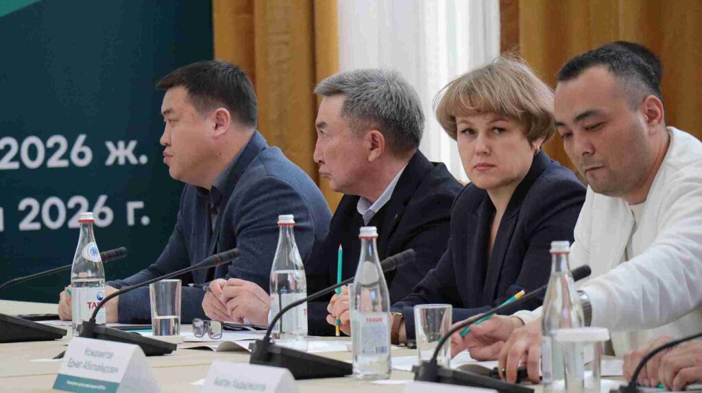 Ученые КАСУ отмечены наградами ко Дню науки в ВКО 7