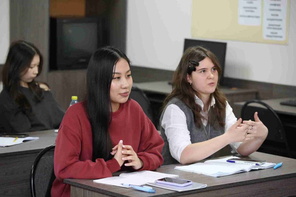 В КАСУ стартовал визит приглашённого спикера Алекса Бабинека 1