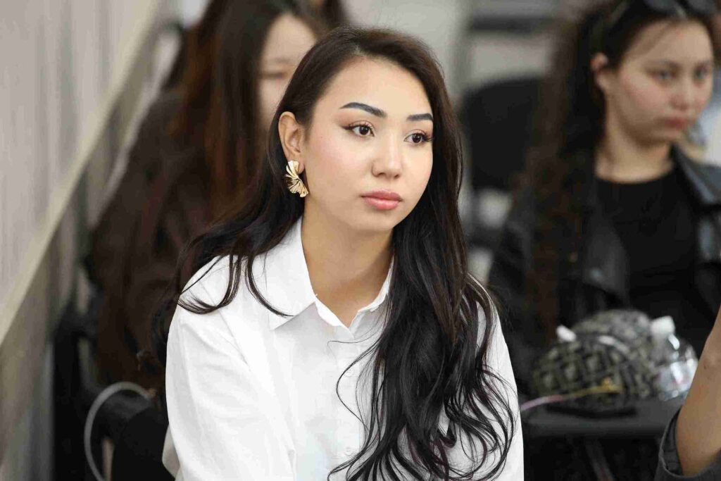 В КАСУ в рамках XVI международного Форума молодых ученых представили цифровые ресурсы eLibrary USA 1