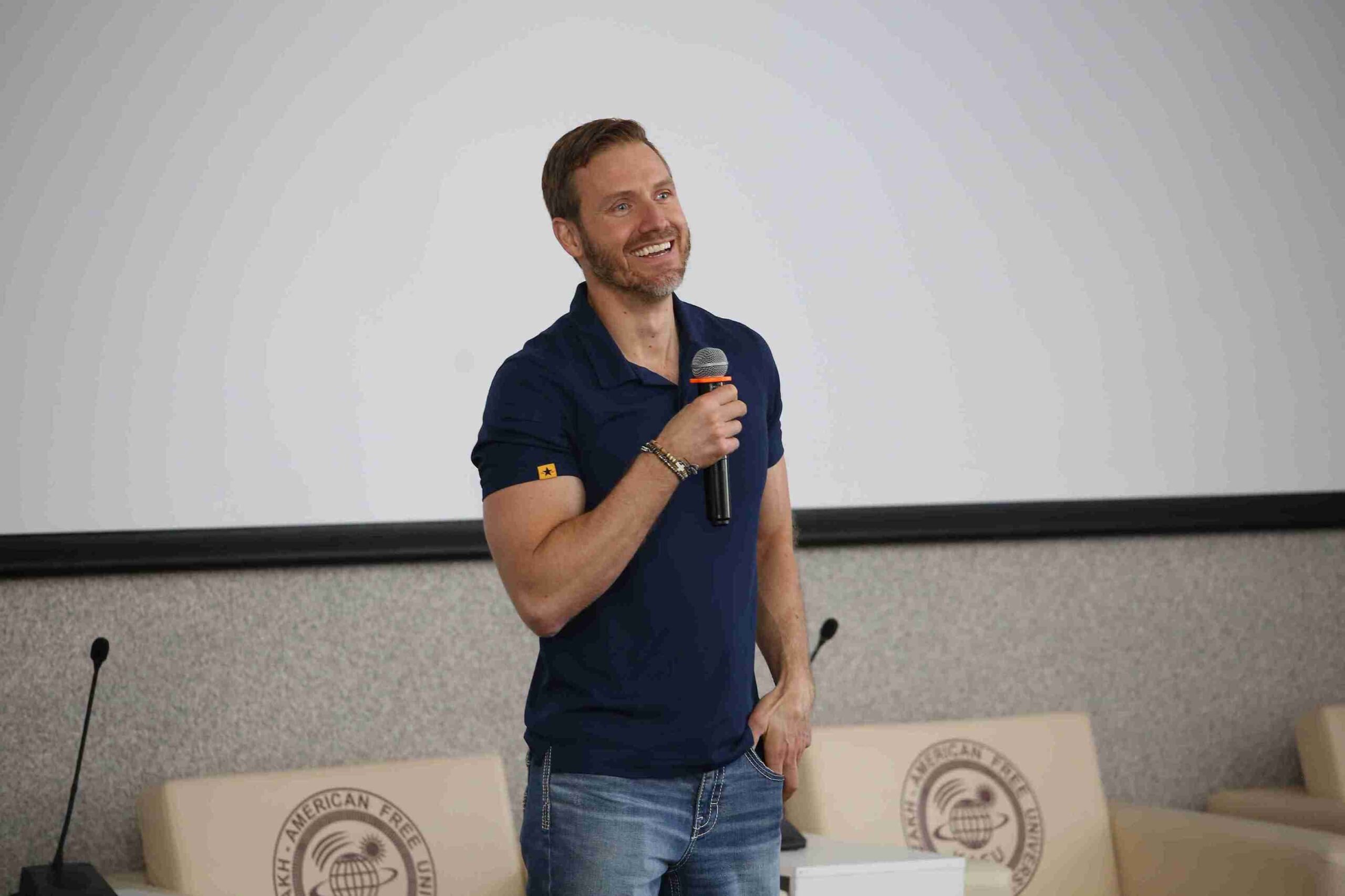 Вектор успеха: эксперты из России и США поделились знаниями со студентами и школьниками 10