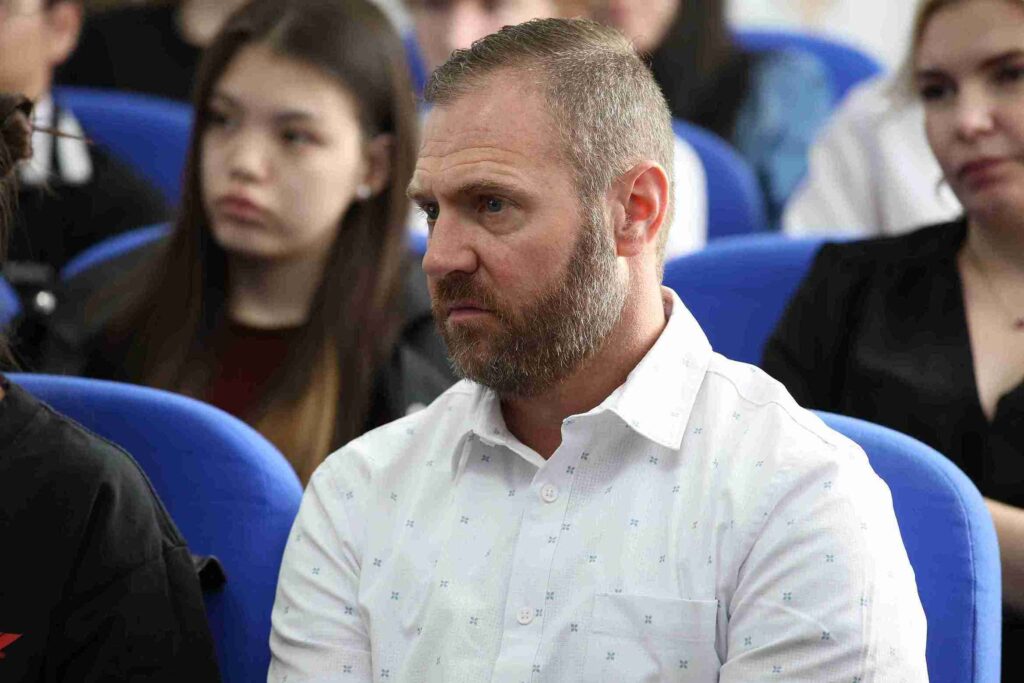 Вектор успеха: эксперты из России и США поделились знаниями со студентами и школьниками 20