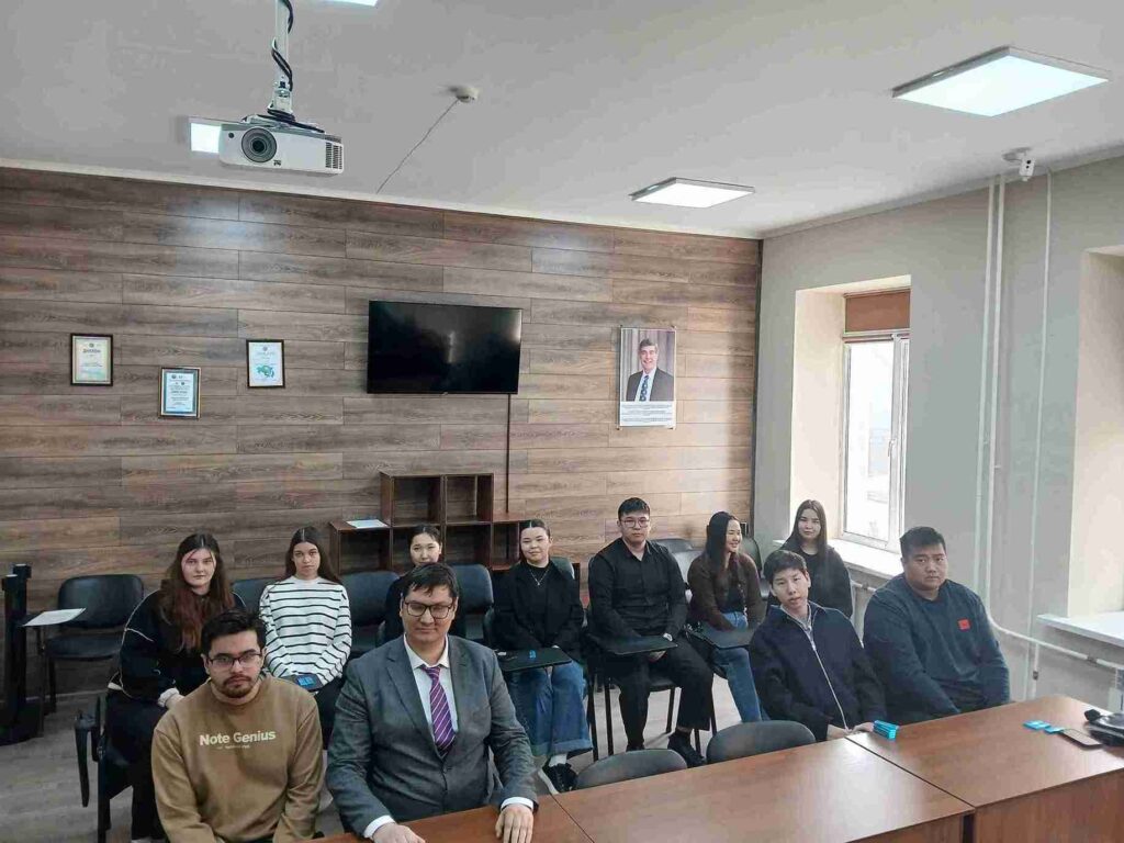 Викторина по праву для студентов Высшего колледжа КАСУ 1