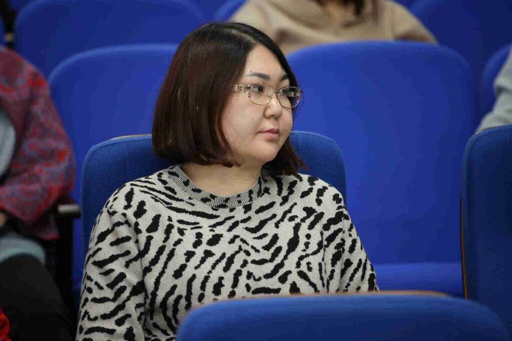 Вторая лекция международного эксперта по научным публикациям в КАСУ вновь собрала большую аудиторию 8