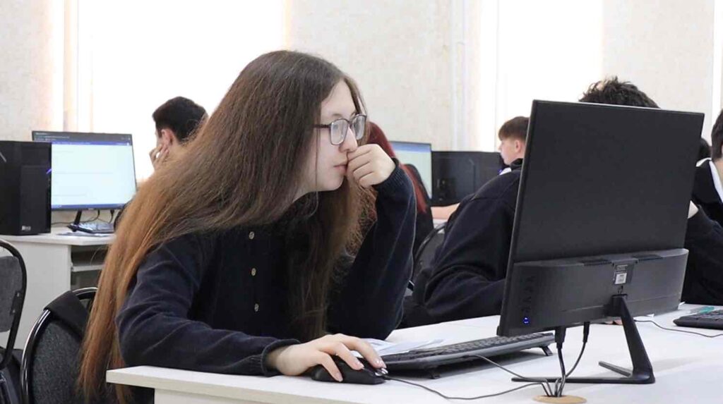 X областная олимпиада по истории Казахстана среди учащихся 11 х классов «Тюркский мир прошлое, настоящее и будущее» 3