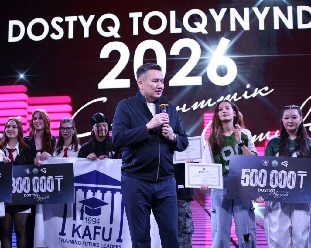 ҚАЕУ студенттері өнер сайысында топ жарды 3
