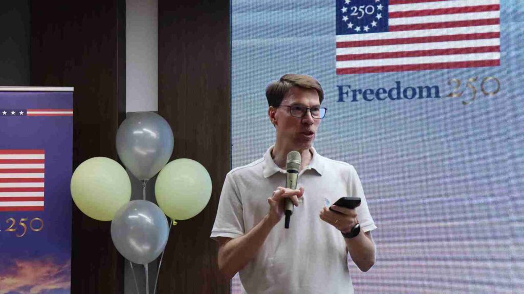 Участники Международной Академии Лидерства КАСУ посетили фестиваль AmeriCon 9