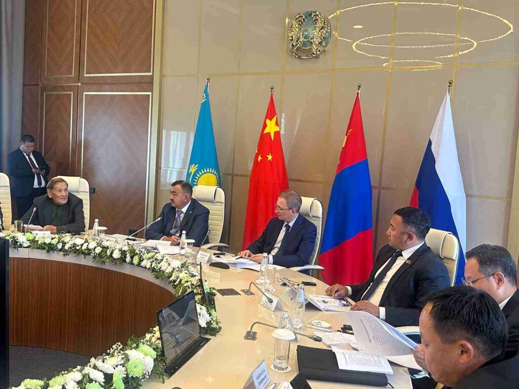 Делегация КАСУ приняла участие в III заседании Экономического совета регионов Большого Алтая5