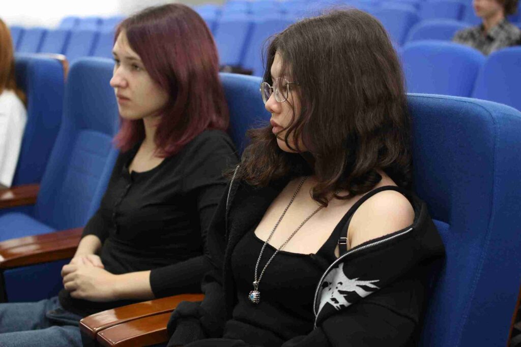 Первые шаги в большой бизнес: гостевые лекции для первокурсников КАСУ!15