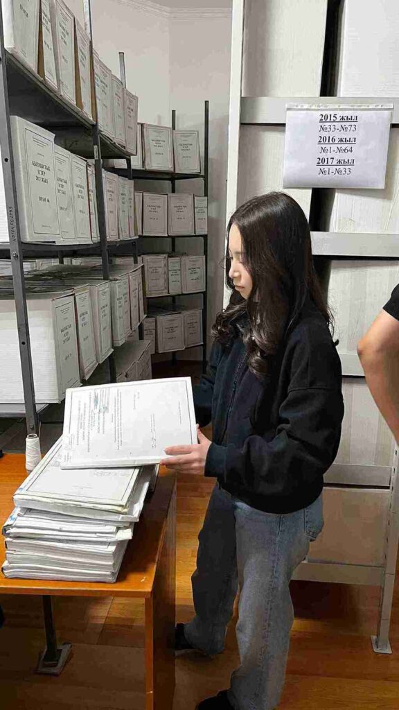Студенты КАСУ оказали практическую помощь сотрудникам суда3