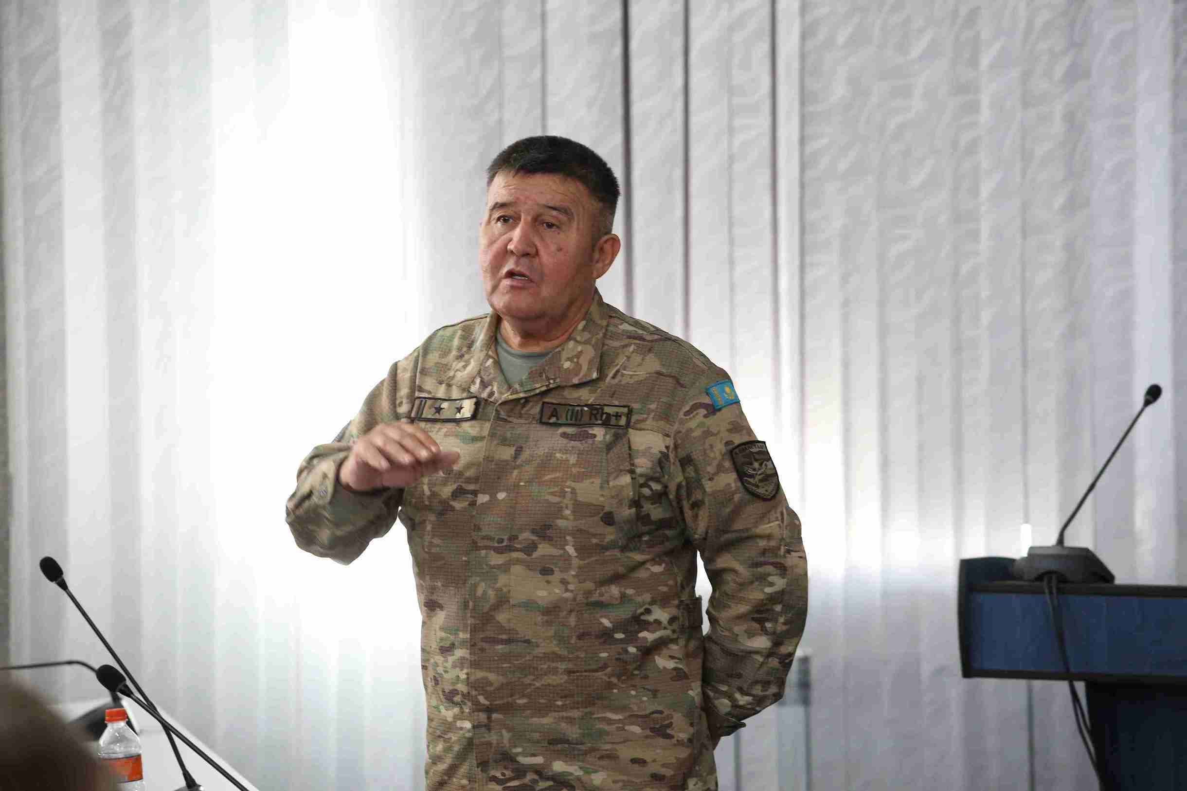 В КАСУ прошла информационная встреча по вопросам обучения на военной кафедр1