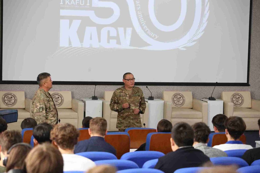 В КАСУ прошла информационная встреча по вопросам обучения на военной кафедр4