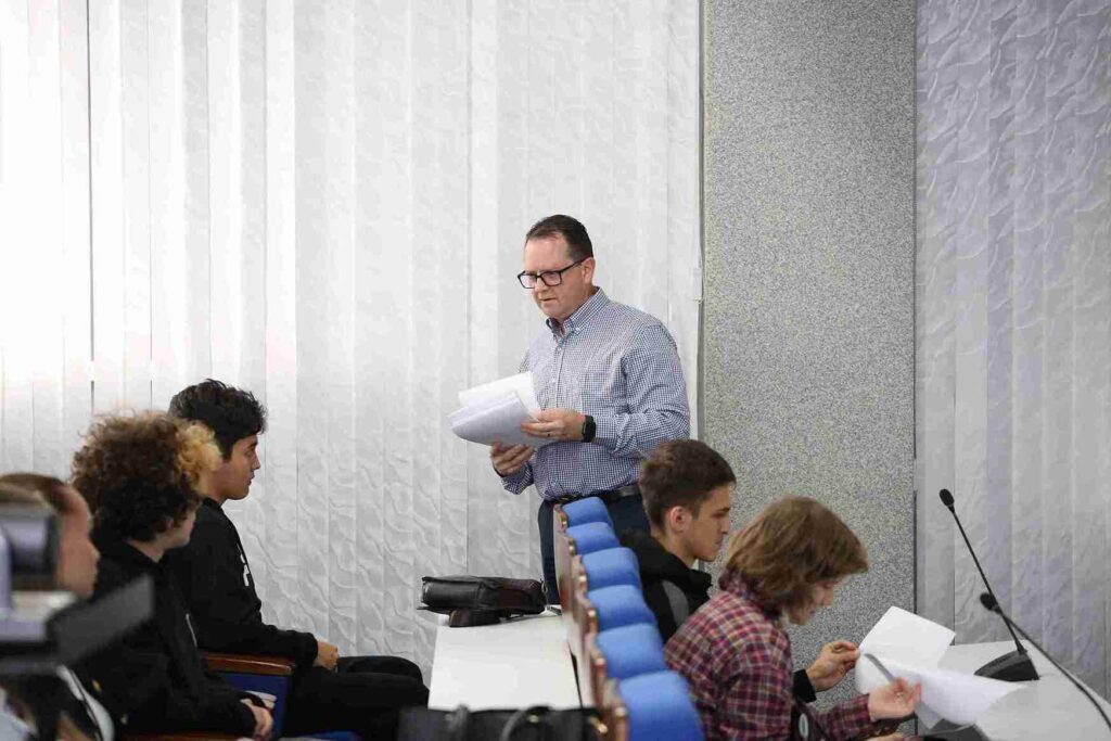 В КАСУ прошёл интерактивный воркшоп «Global mindset» (2)