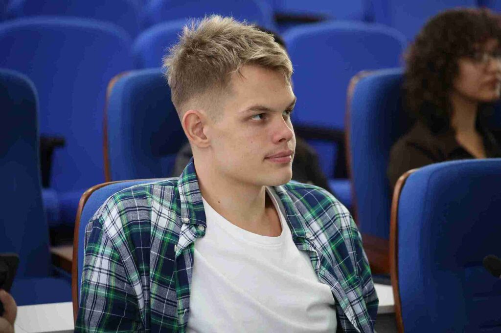 В КАСУ прошёл интерактивный воркшоп «Global mindset» (6)
