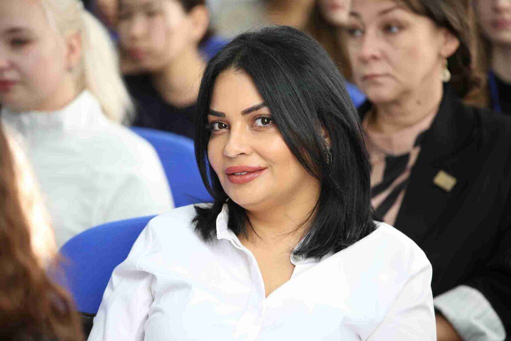 Пленарная сессия Международного научного конгресса «Будущее науки и образования: международный опыт, инновации и лидерство»10