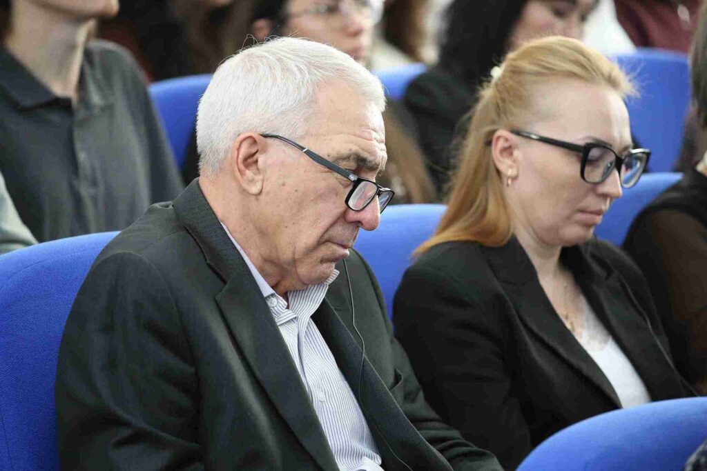 Пленарная сессия Международного научного конгресса «Будущее науки и образования: международный опыт, инновации и лидерство»8