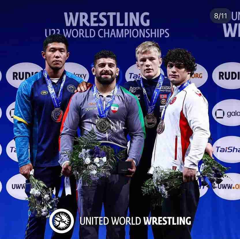 УНИВЕРСИТЕТІМІЗДІҢ МАҚТАНЫШЫ ӘЛЕМ ЧЕМПИОНАТЫНЫҢ КҮМІС ЖҮЛДЕГЕРІ! (2)