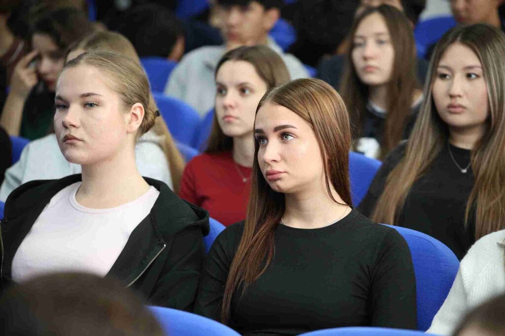 В КАСУ обсудили ключевые приоритеты развития Казахстана, обозначенные Президентом10
