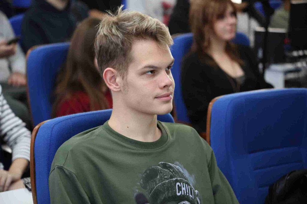 В КАСУ обсудили ключевые приоритеты развития Казахстана, обозначенные Президентом11