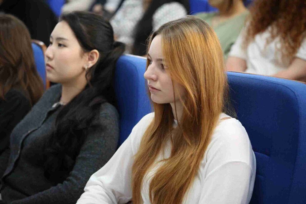 В КАСУ обсудили ключевые приоритеты развития Казахстана, обозначенные Президентом15