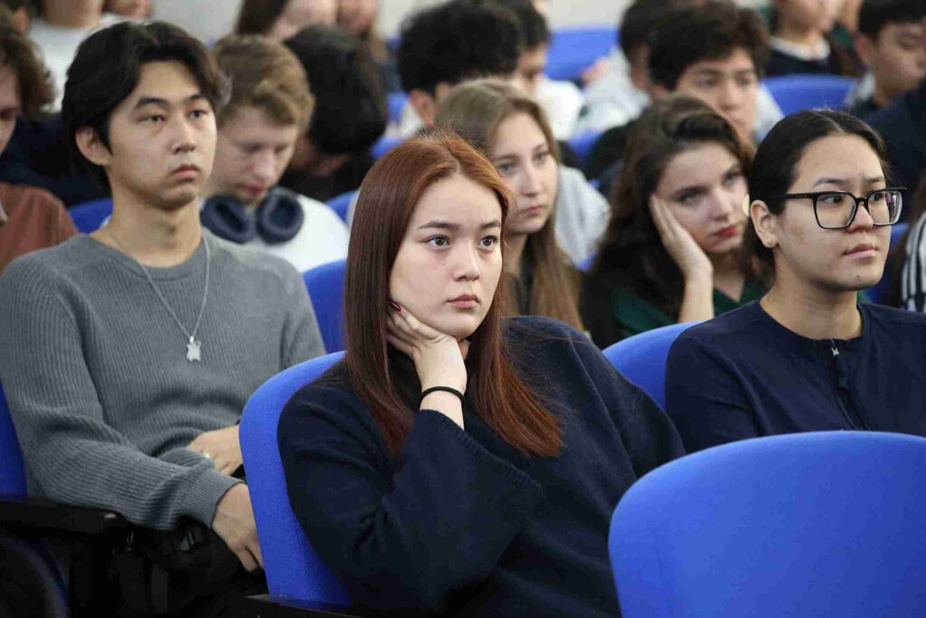 В КАСУ обсудили ключевые приоритеты развития Казахстана, обозначенные Президентом5