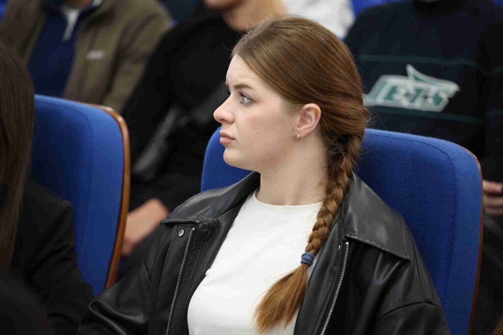 Встреча преподавателей и студентов с представителями Департамента полиции ВКО25