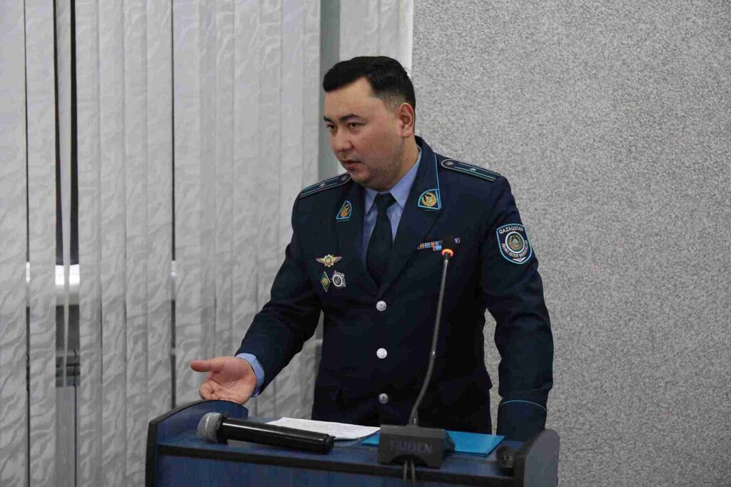 Встреча преподавателей и студентов с представителями Департамента полиции ВКО7