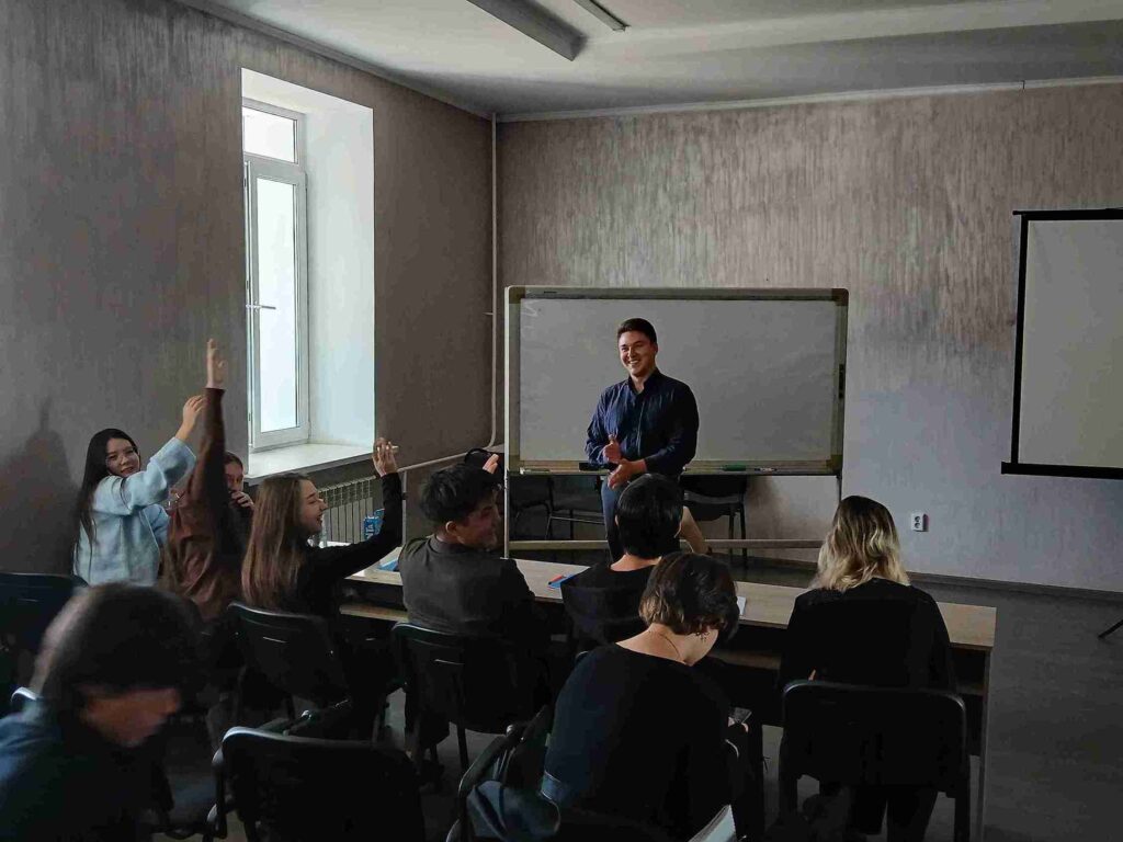 Встреча с выпускником КАСУ образование, карьера и предпринимательство (1)