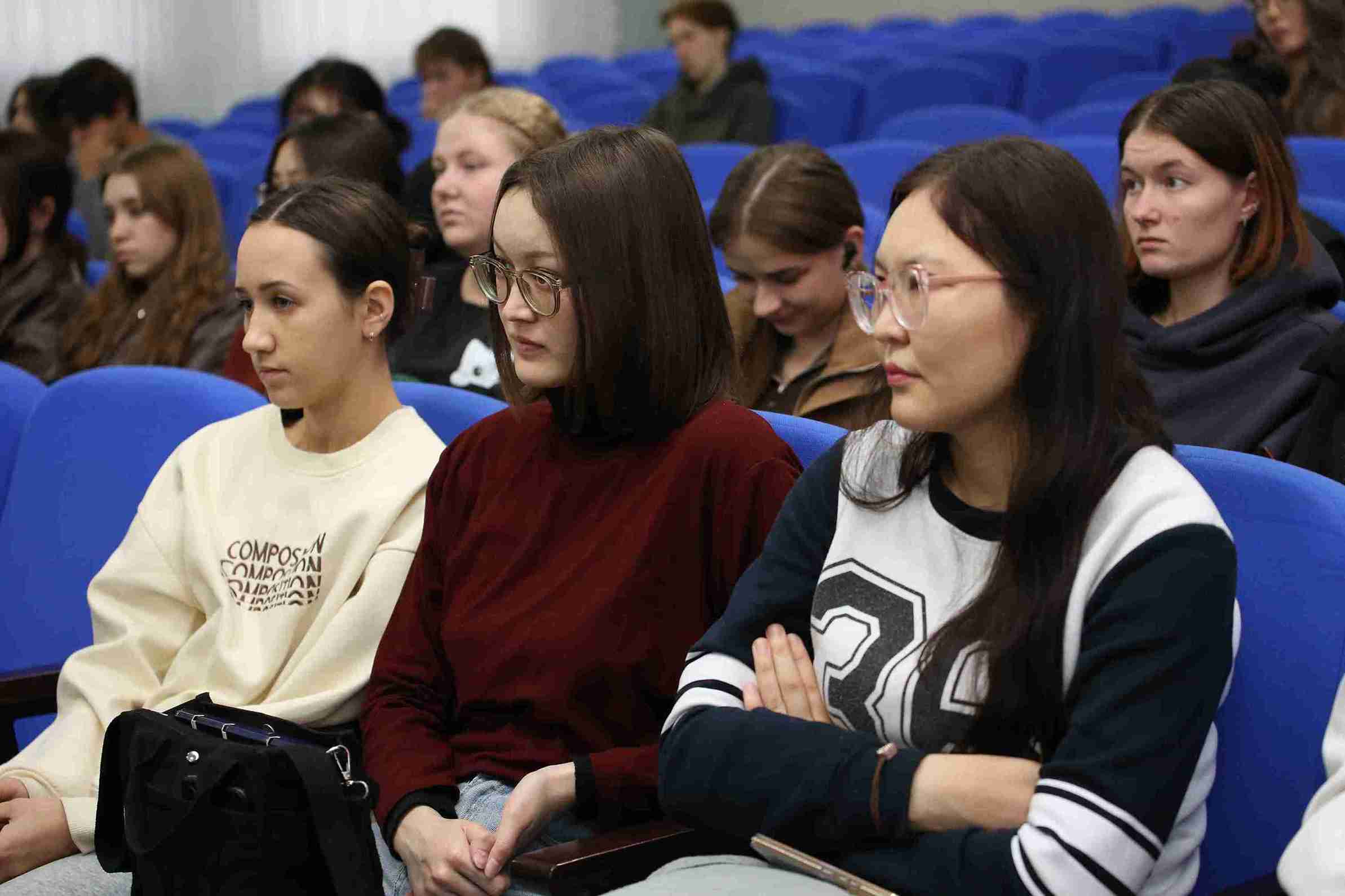 Встреча выпускников КАСУ с Департаментом Агентства по делам государственной службы РК по ВКО4