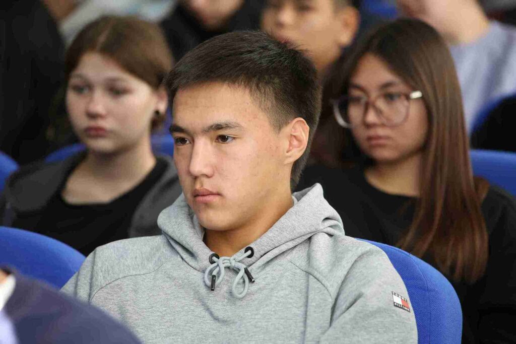 Қазақстан Халық Кеңесі: площадка диалога между обществом и государством11
